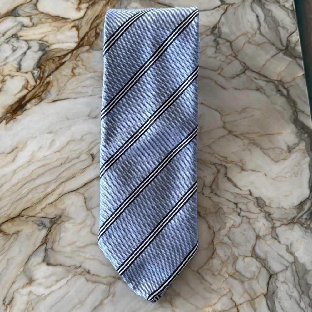 Villa Ponti Men’s 100% silk tie blue NWT
